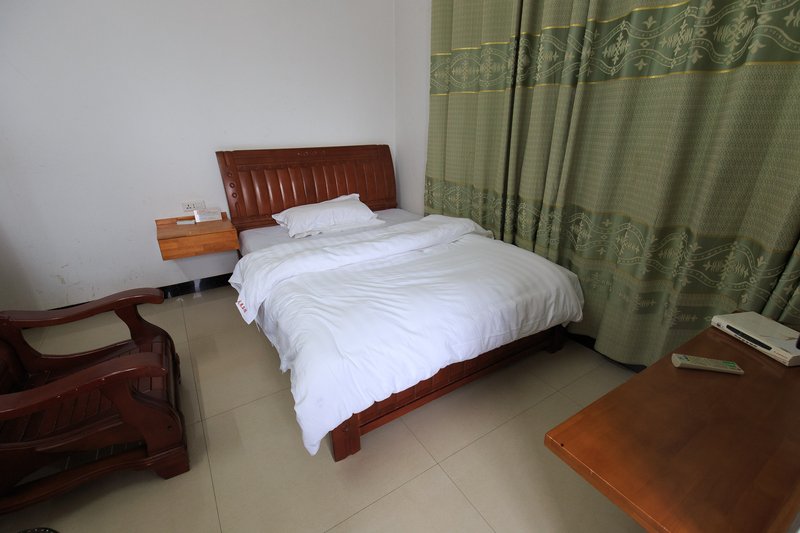 Phoenix hotel guests Guest Room