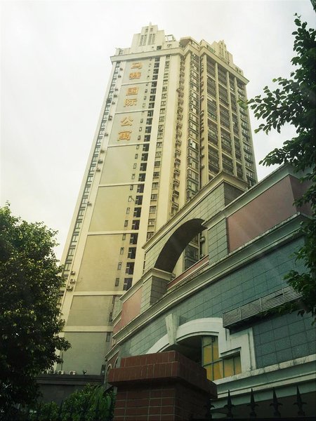 She and He Apartment Hotel Guangzhou Over view