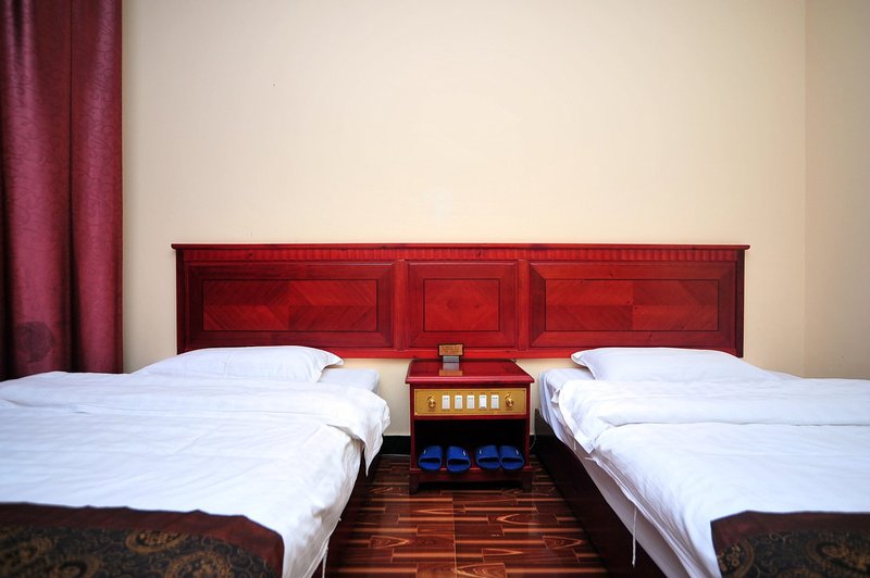 Xishuangbanna Mingju Business Hotel Guest Room