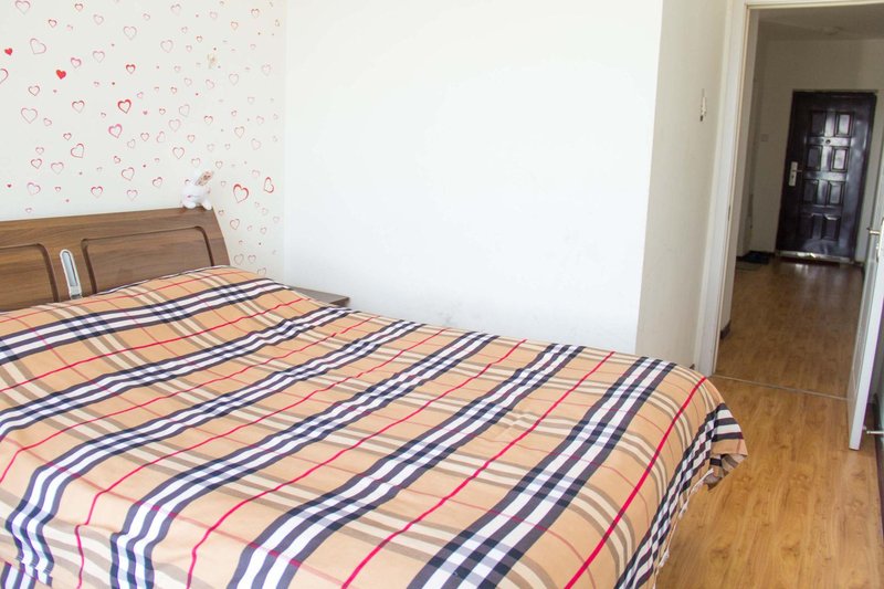 Sunshine Apartment Guest Room