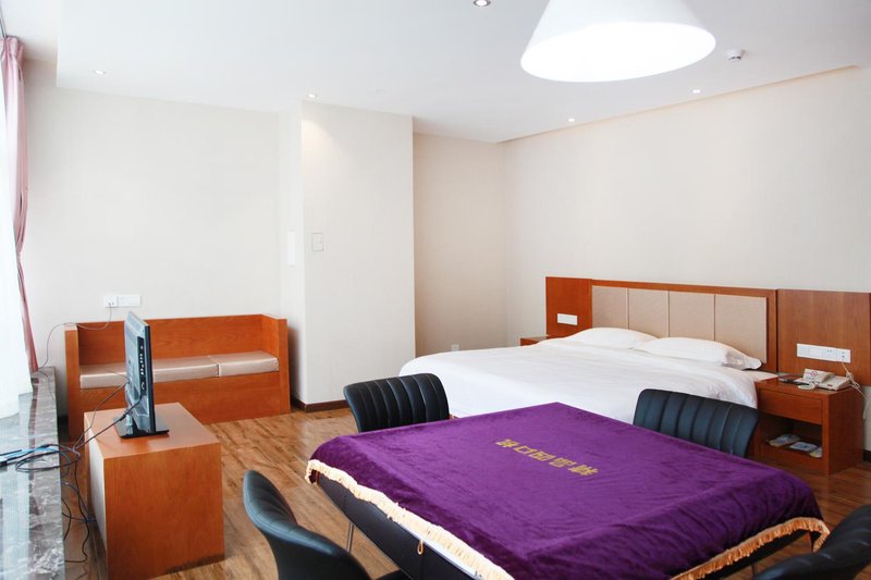 速8酒店(武汉澳门路店)