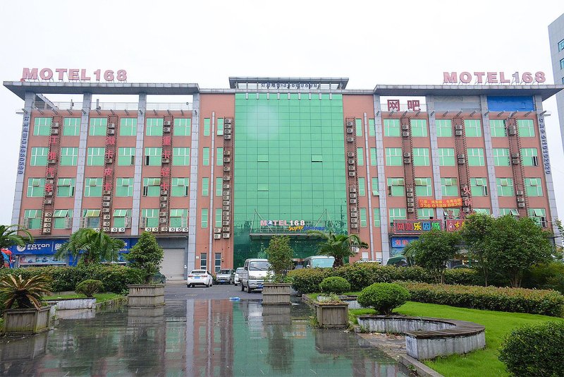 Motel 168 Meilong Shanghai Over view