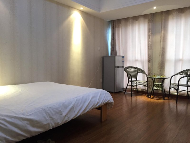 Wanda Yiqing Apartment Guest Room