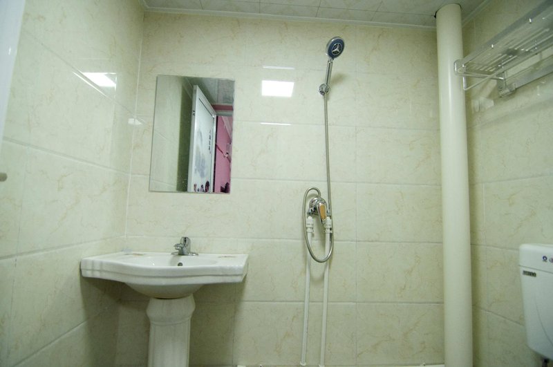 Kaifeng leju chain homestayGuest Room