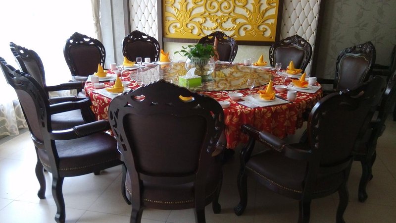 Huayu Business Hotel餐厅