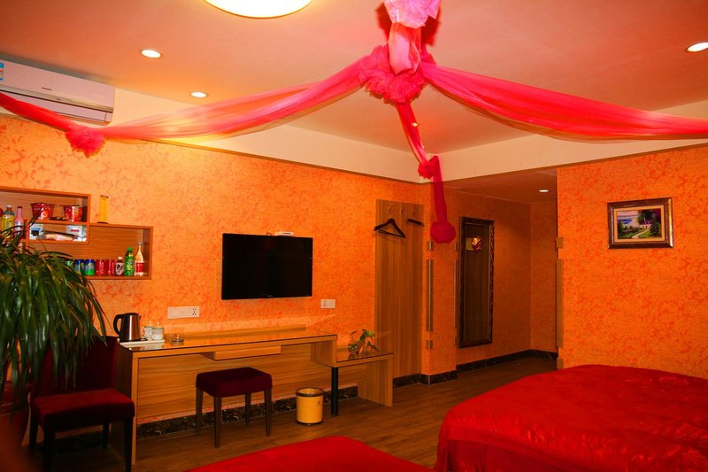 艾居金洋连锁酒店(营口熊岳火车站店)