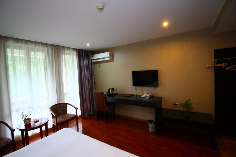 Xinchang Huayue Business Hotel Guest Room