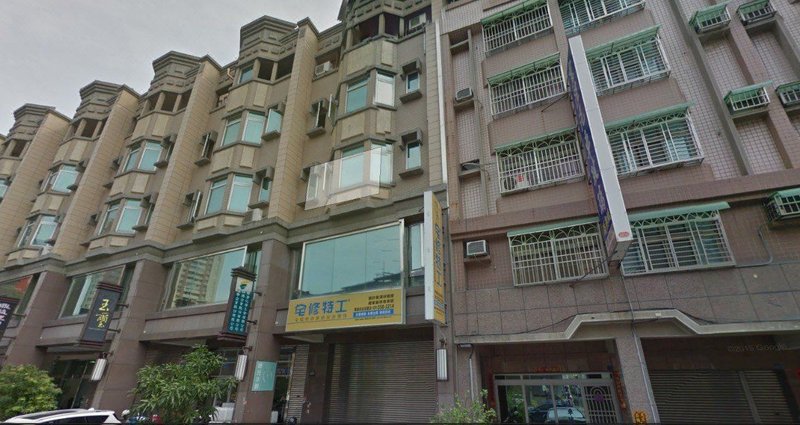 Green Light Shore III酒店外观