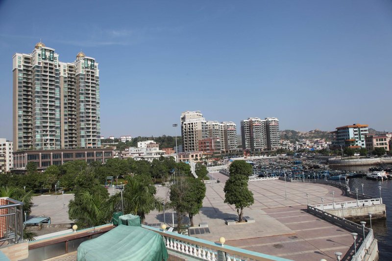 Sea Star Hotel Over view