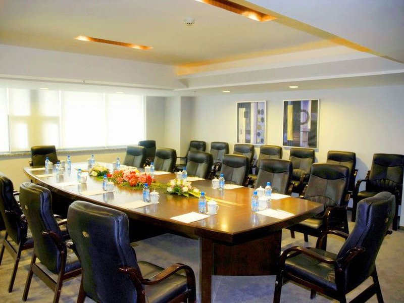 Sunjoy Hotelmeeting room