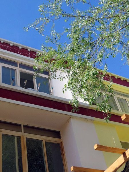 Lhasa lihuayizhan xijiaodianOver view