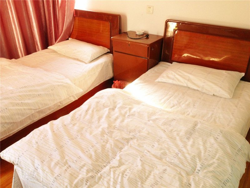 Taifu hotel, pinghuGuest Room