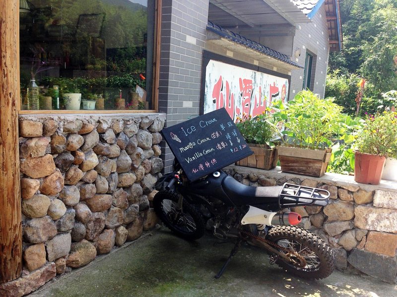 sin tan hillOver view