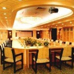 Jinye Hotel meeting room