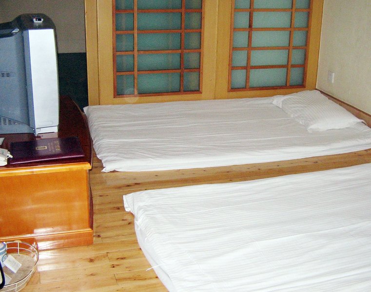 Wenjinjiang Hot Spring Hotel Chengdu Guest Room