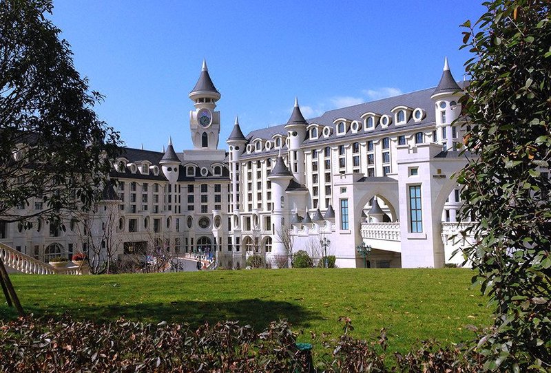 Yinrun Jinjiang Castle HotelOver view