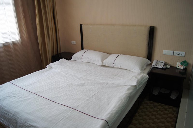 Longwan Holiday HotelGuest Room
