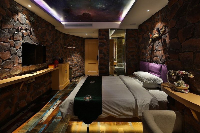 encounter obutterfly Guest Room