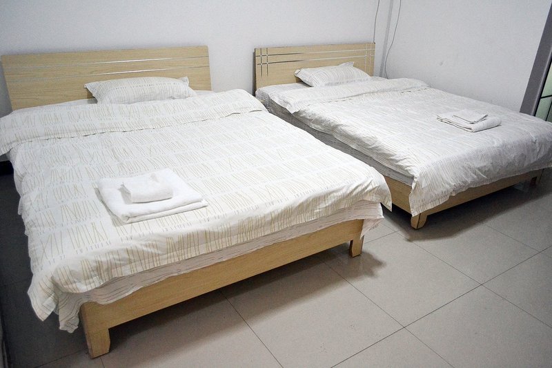 Shenlong Spring Hotel Guest Room