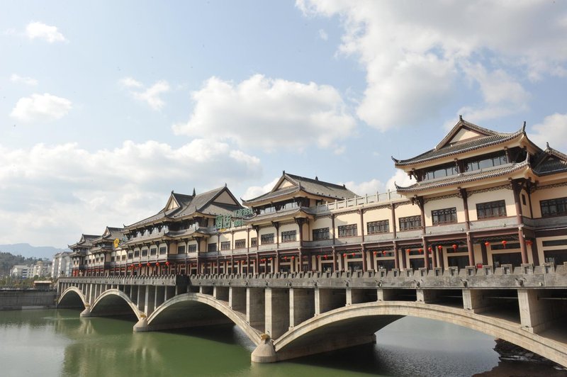 Langqiao hotel Over view