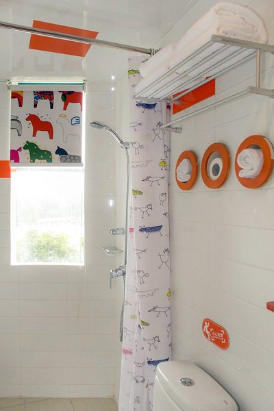 Hangzhou cloud house Mini Hotel客房