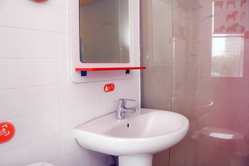 Hangzhou cloud house Mini Hotel客房