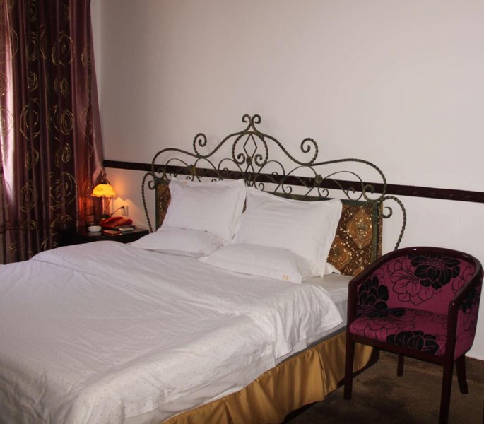 百色天保连锁酒店(中山店)