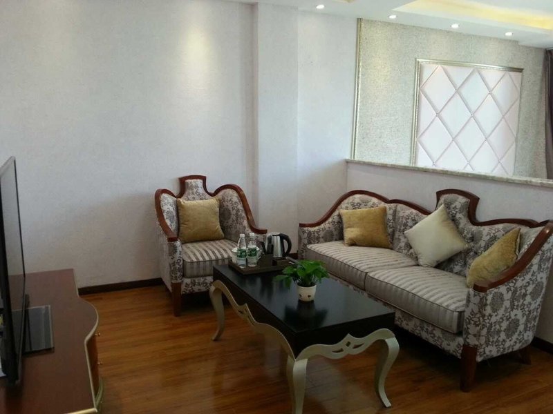 Lufu Fengqing Hotel Guest Room