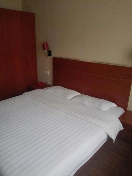 Linyun Hostel 客房