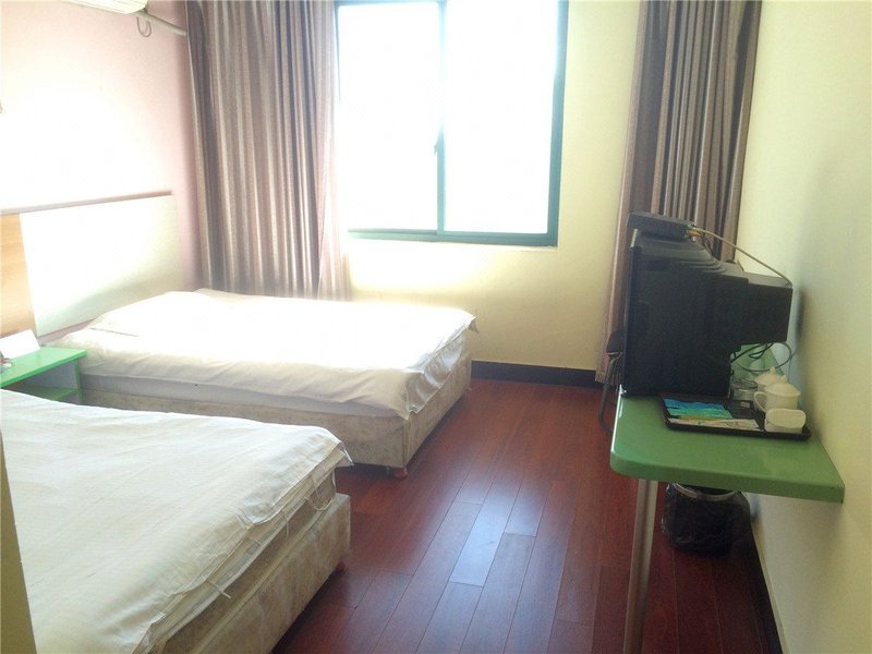 Haining New Youth Hostel Guest Room