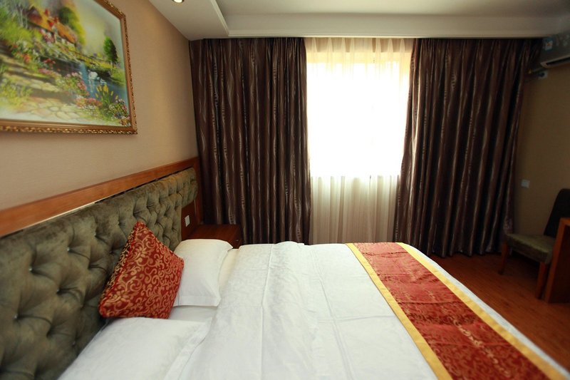 Chengdu Xiangping Business Hotel Guest Room