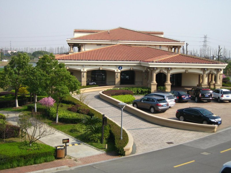 New Donghai Golf Country Club Hotel Over view