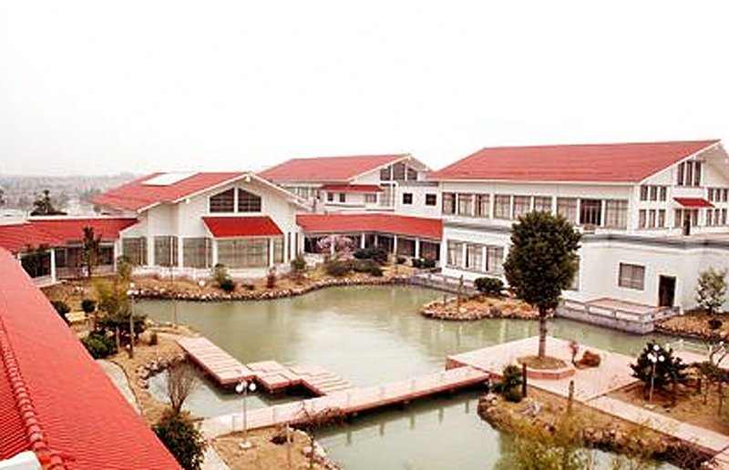 Boer Holiday Hotel Over view