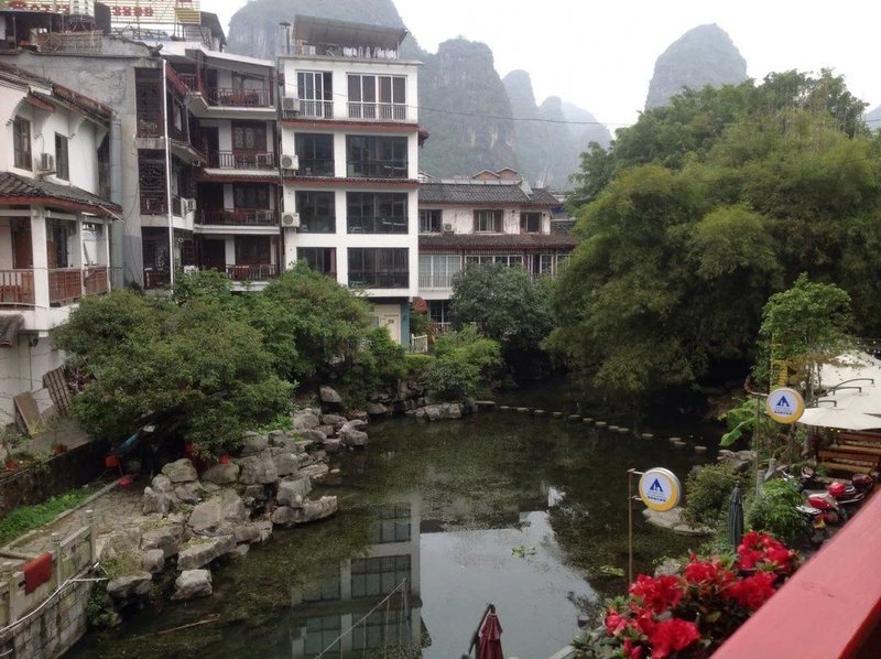 Rose Chuanshuo Inn Yangshuo Over view