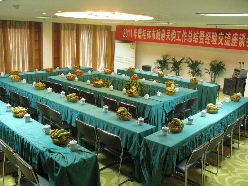 Ming Cheng Hotel meeting room