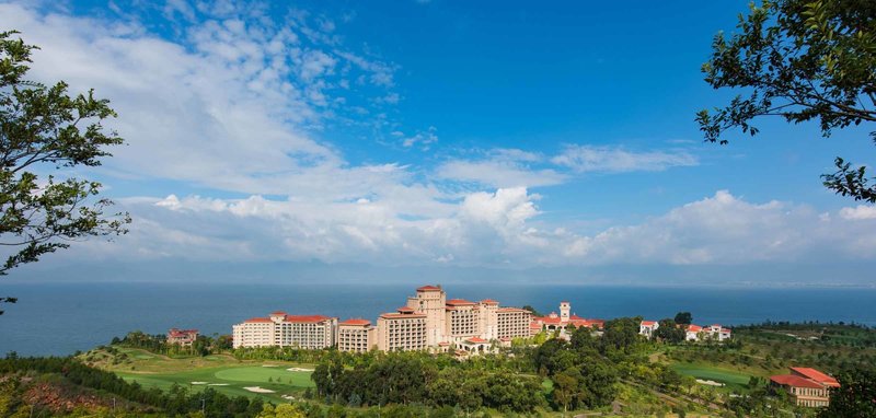 Hilton Yuxi Fuxian Lake Over view