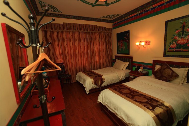 Tashi Choten Hotel LhasaGuest Room