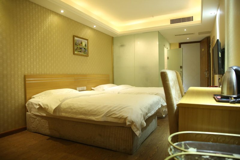 QuanJi hotle Guest Room