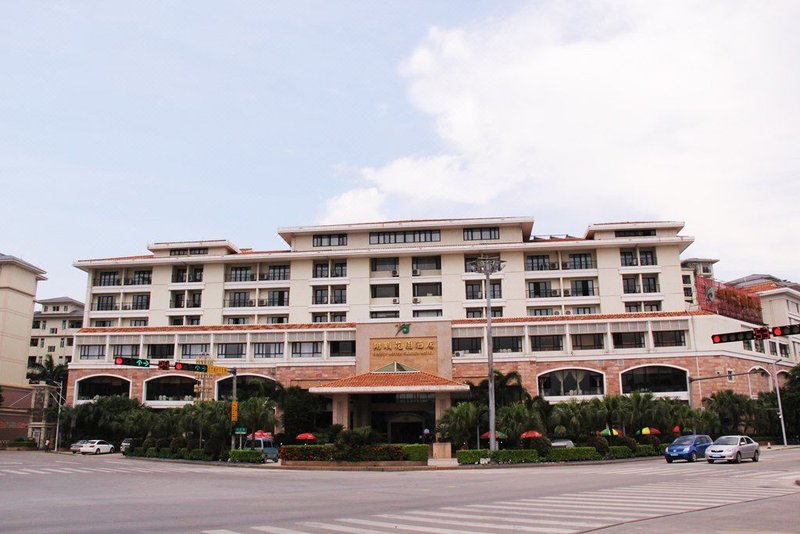 Freely Hover Garden Hotel Over view