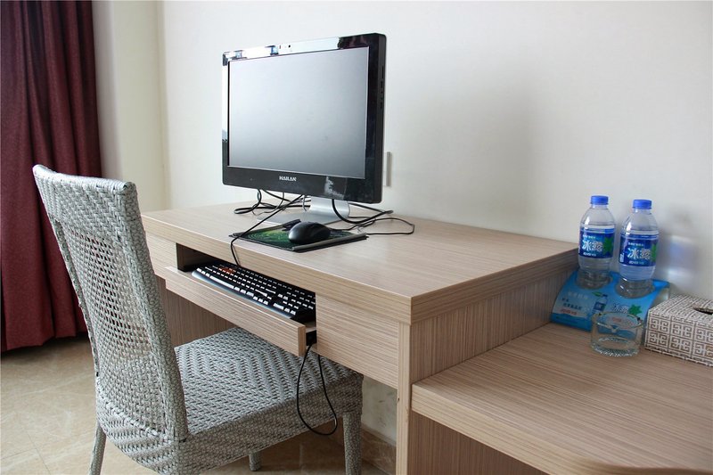 R1 Fashion  HotelGuest Room