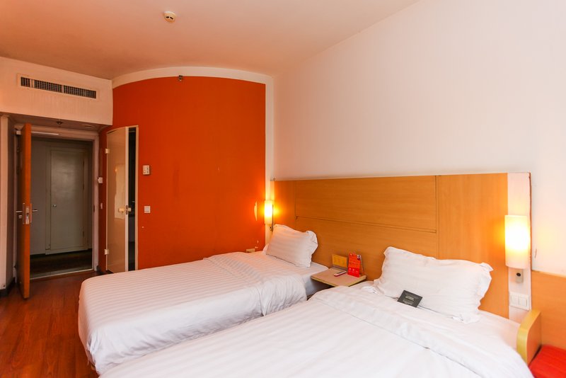 Ibis Hotel  Guest Room