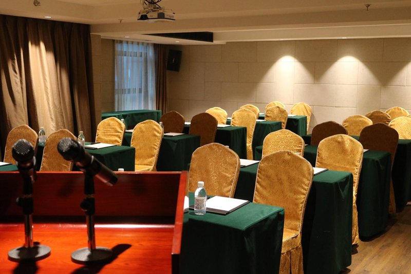 Nanton Hotel meeting room