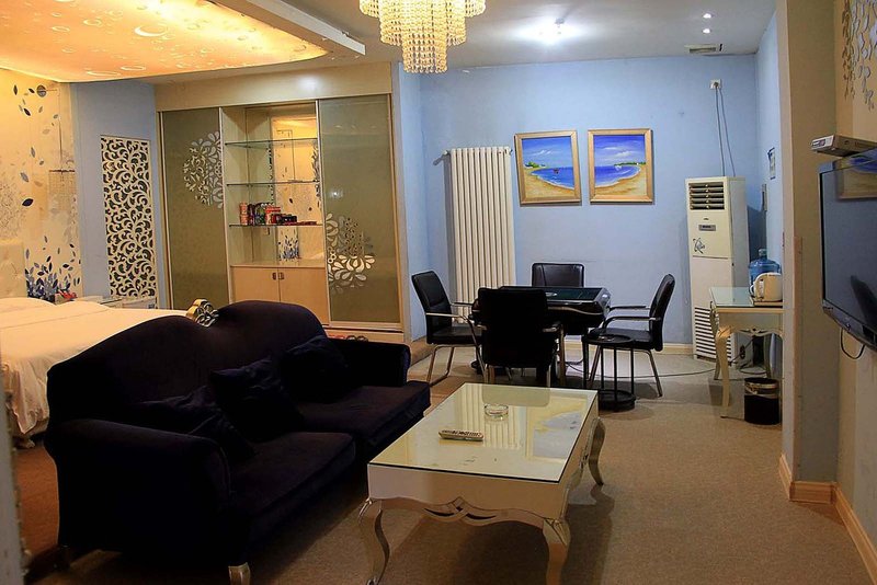 Aegean Sea Art Hotel Guest Room