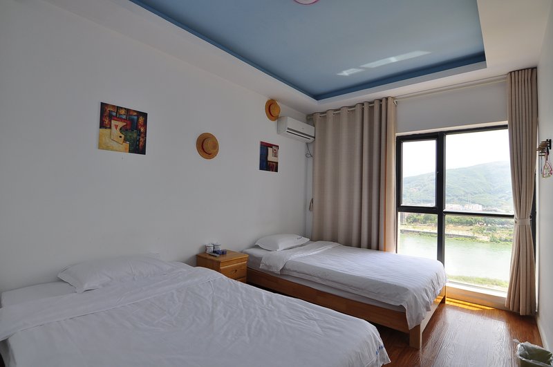 Riverside International Hostel Guest Room