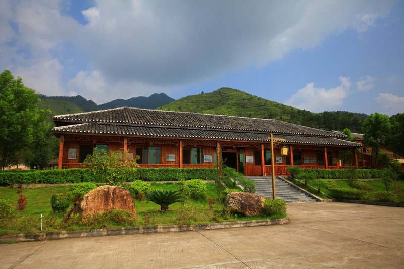 Longfei Resort over view