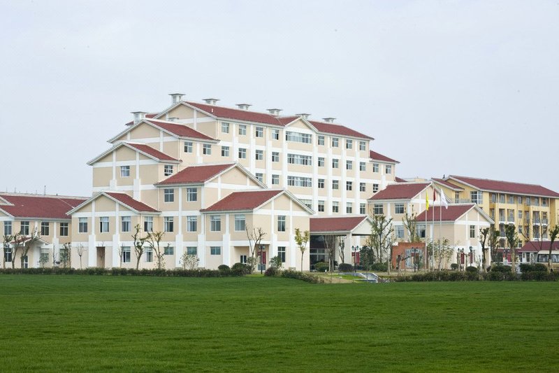 Yaoyang International Hotel Over view