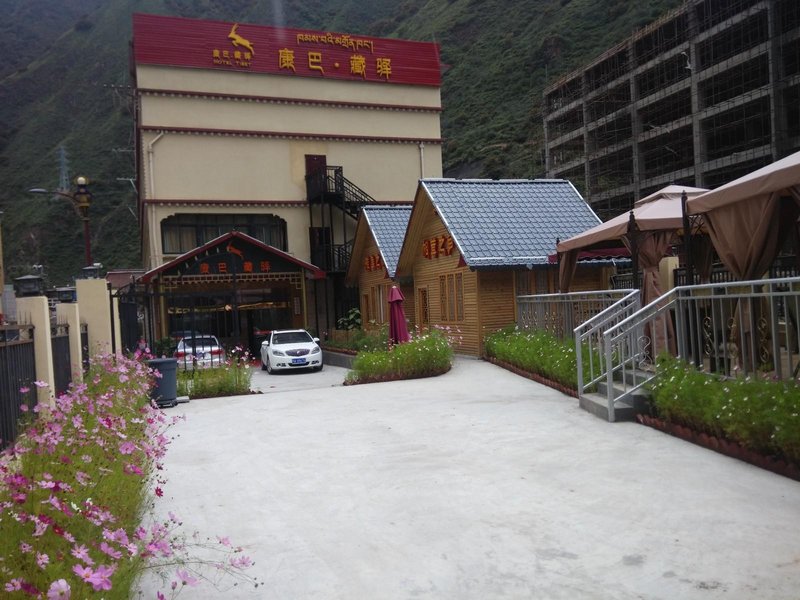 Yajiang Motel Tibet Over view