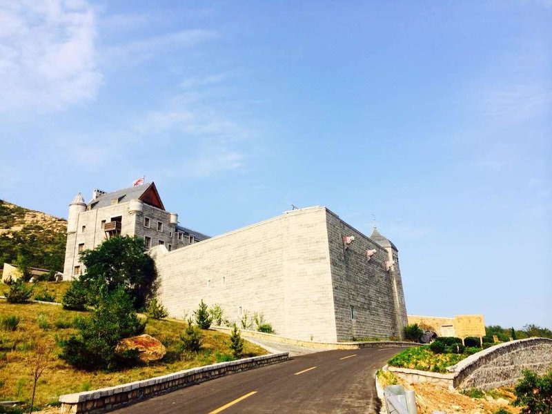 Scottish Castle Over view