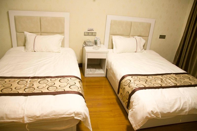 Aishangjia Theme Hotel (Lianshui West Gate of Jinxiu Qiancheng Residential Community) Guest Room