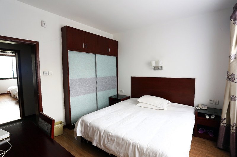 Luzhuang Hotel Guest Room